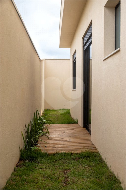 Casa à venda com 3 suítes no condomínio Villagio Azzure, Itupeva - SP