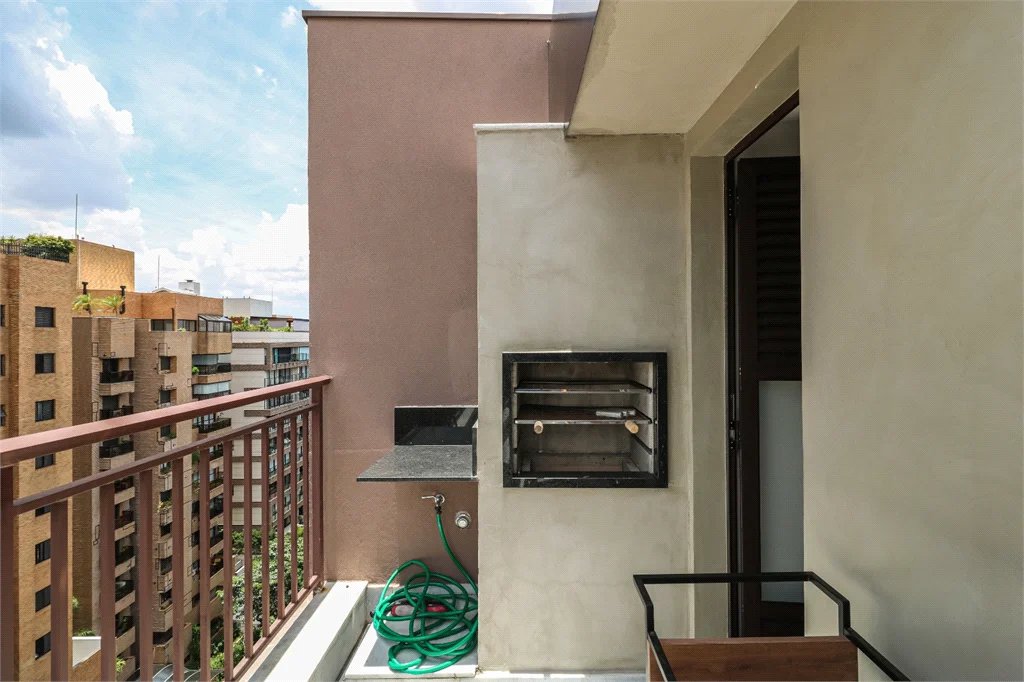 Cobertura à venda com 2 suítes em Vila Progredior, São Paulo, SP