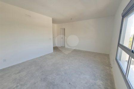 Apartamento à venda com 3 suítes em Jardim Marajoara, São Paulo, SP