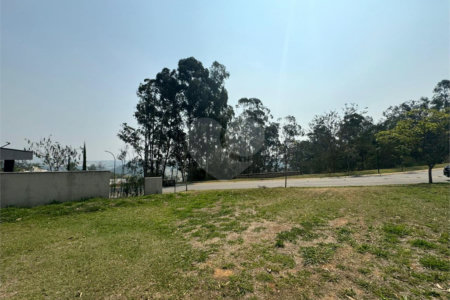 Lote de 662,01 m² à venda no Residencial Arboretum – Vinhedo/SP.