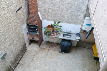 Casa à venda com 4 suítes em Jardim Bom Clima, Guarulhos, SP