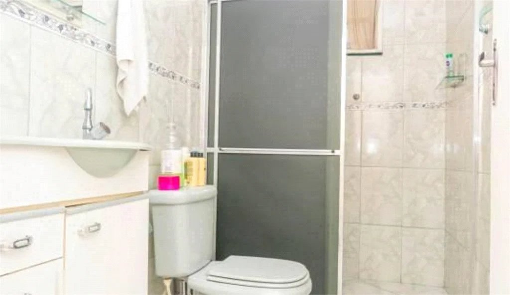 Sobrado à venda com 3 quartos, sendo 1 suíte, em Jardim Monte Kemel, São Paulo, SP