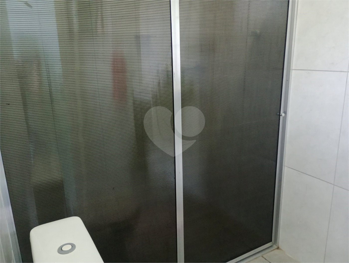 Chácara à venda com 5 quartos, sendo 1 suíte, em Jardim Marabá, Itapetininga, SP