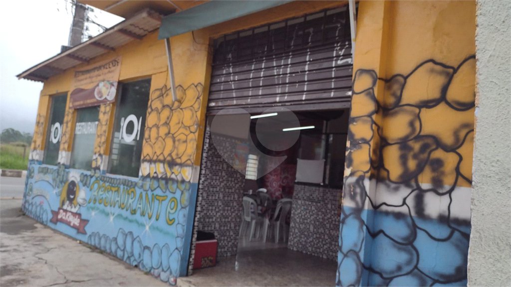 Casa à venda com 4 quartos em Vila Mogilar, Mogi das Cruzes, SP