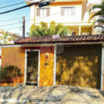 Sobrado à venda com 5 quartos, sendo 1 suíte,  em Tremembé, São Paulo, SP
