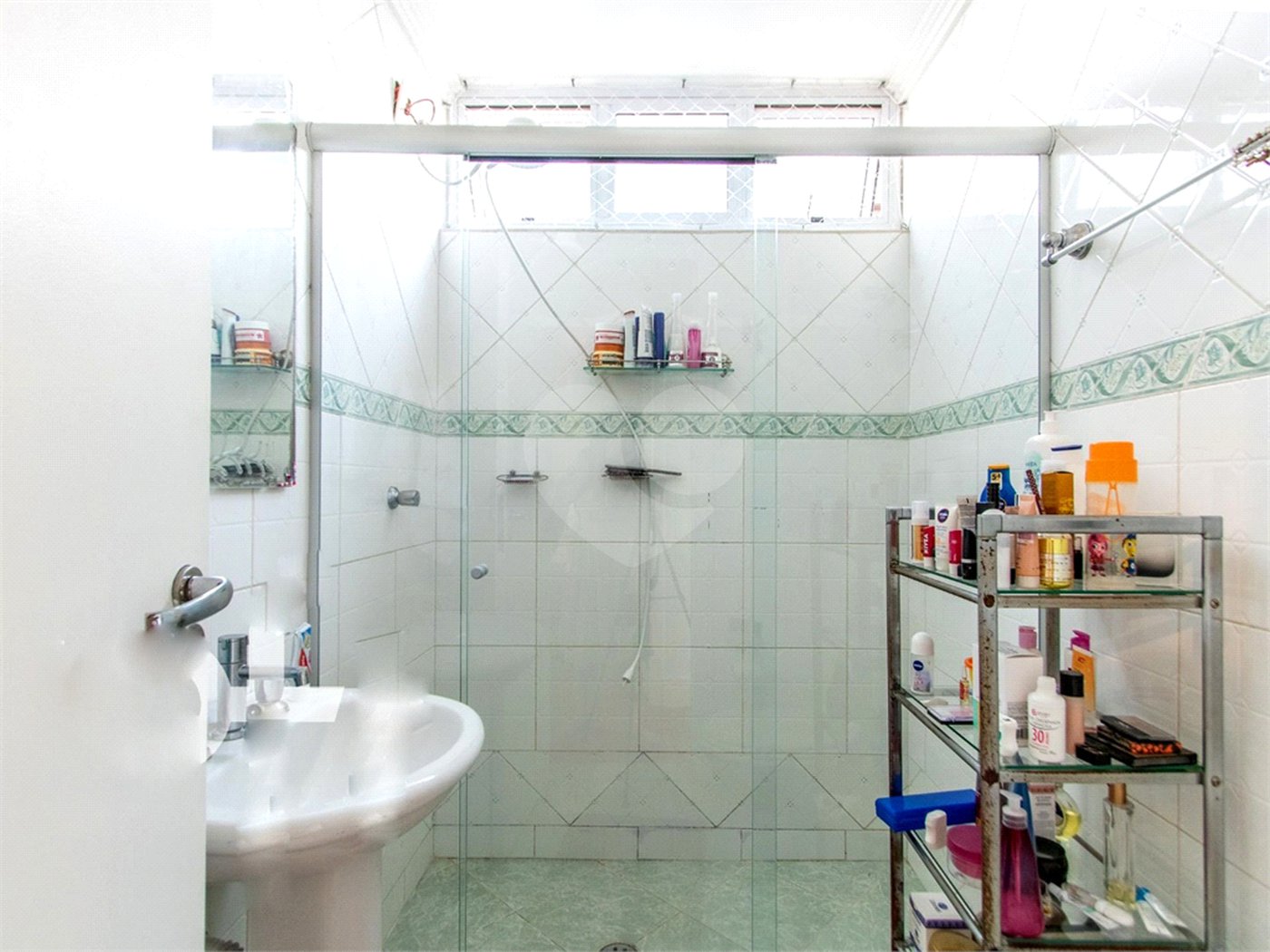 Apartamento à venda na Aclimação de 78m² com 2 dormitórios.