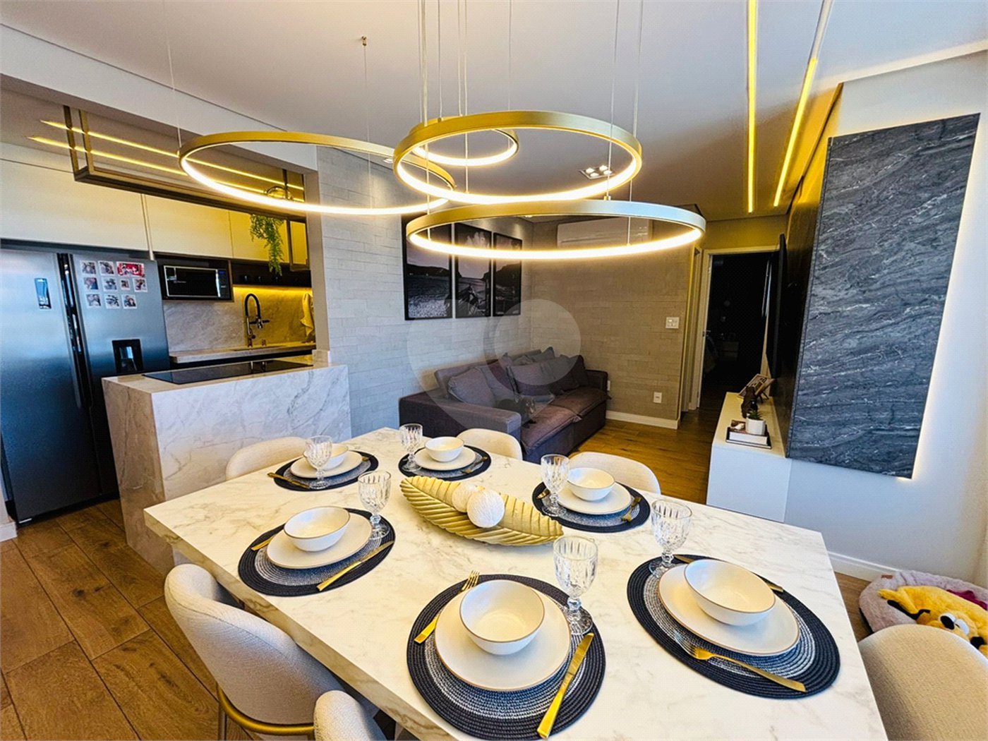Apartamento à venda com 2 quartos, sendo 1 suíte,  em Jardim Piratininga, Sorocaba, SP