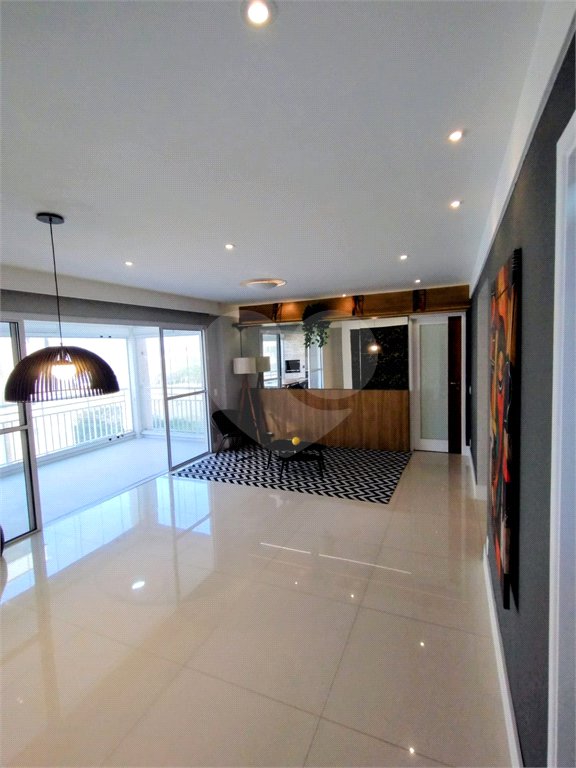 Apartamento à venda com 3 suítes em Vila Nova Socorro, Mogi das Cruzes, SP