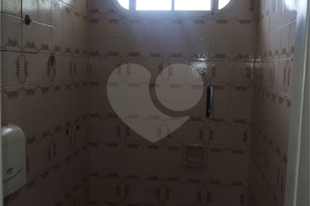 Casa à venda com 5 quartos, sendo 3 suítes, em Vila Sedenho, Araraquara, SP