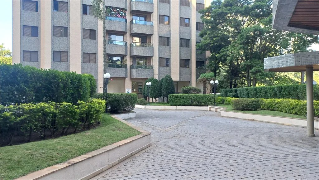 Apartamento à venda com 3 quartos, sendo 1 suíte, em Vila Indiana, São Paulo, SP