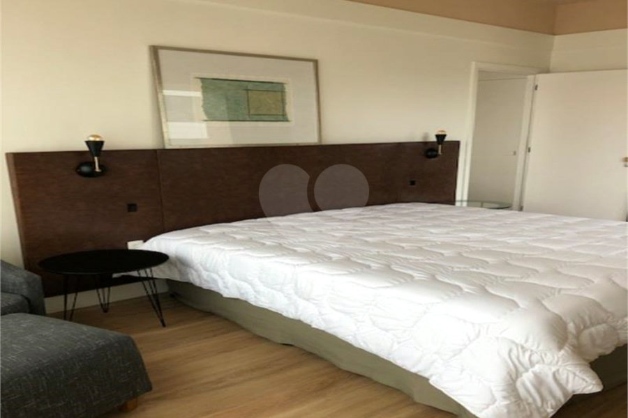 Flat à venda com 1 suíte em Santana, São Paulo, SP