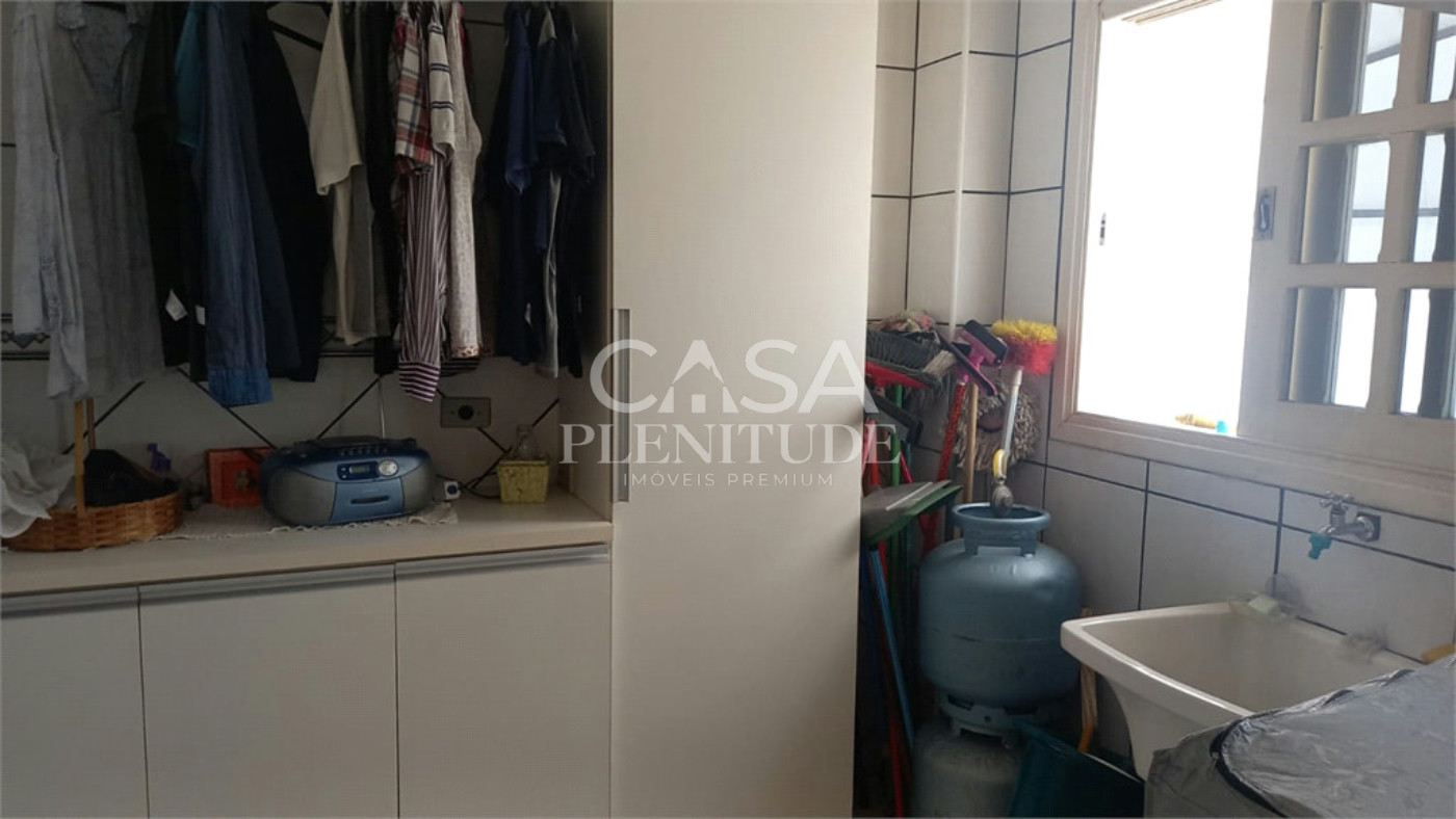 Casa à venda com 4 quartos, sendo 1 suíte, em Vila Jardini, Sorocaba, SP