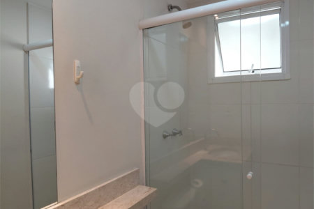 Apartamento à venda com 3 quartos, sendo 1 suíte, em Lapa, São Paulo, SP