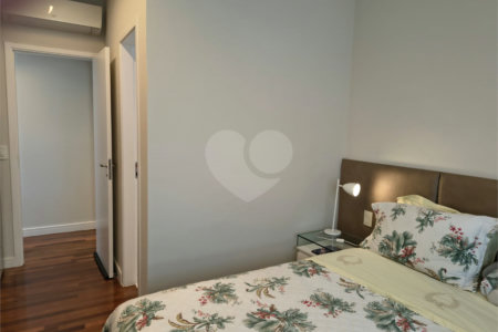 Apartamento à venda com 2 quartos, sendo 1 suíte,  em Vila Cruzeiro, São Paulo, SP