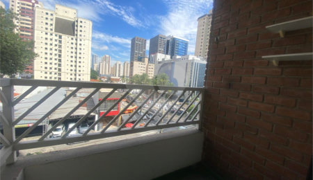 Apartamento à venda com 3 quartos, sendo 1 suíte,  em Tatuapé, São Paulo, SP