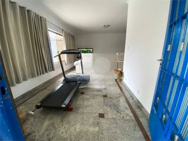 Casa à venda ou para alugar com 4 quartos, sendo 1 suíte,  em Jardim Nossa Senhora do Carmo, São Paulo, SP