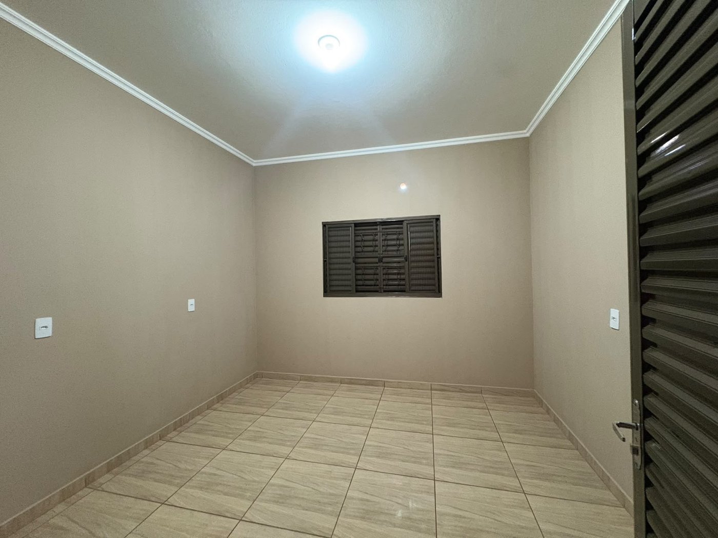 Casa para alugar com 3 quartos em Inocência, MS