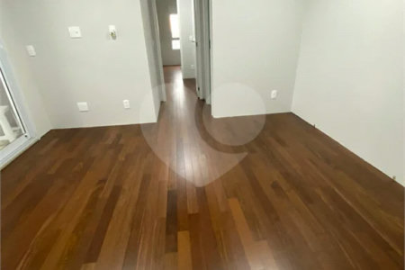 APTO Á VENDA NO IPIRANGA 3 QUARTOS 73M2 + DEPÓSITO + VAGA Aceita e estuda Permuta.