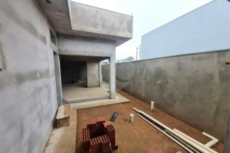Casa térrea no residencial Villeneuve - São Carlos/SP