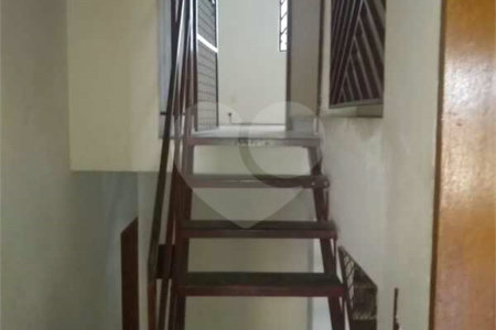 Sobrado à venda com 3 quartos, sendo 1 suíte, em Jardim Santa Luiza, Sorocaba, SP