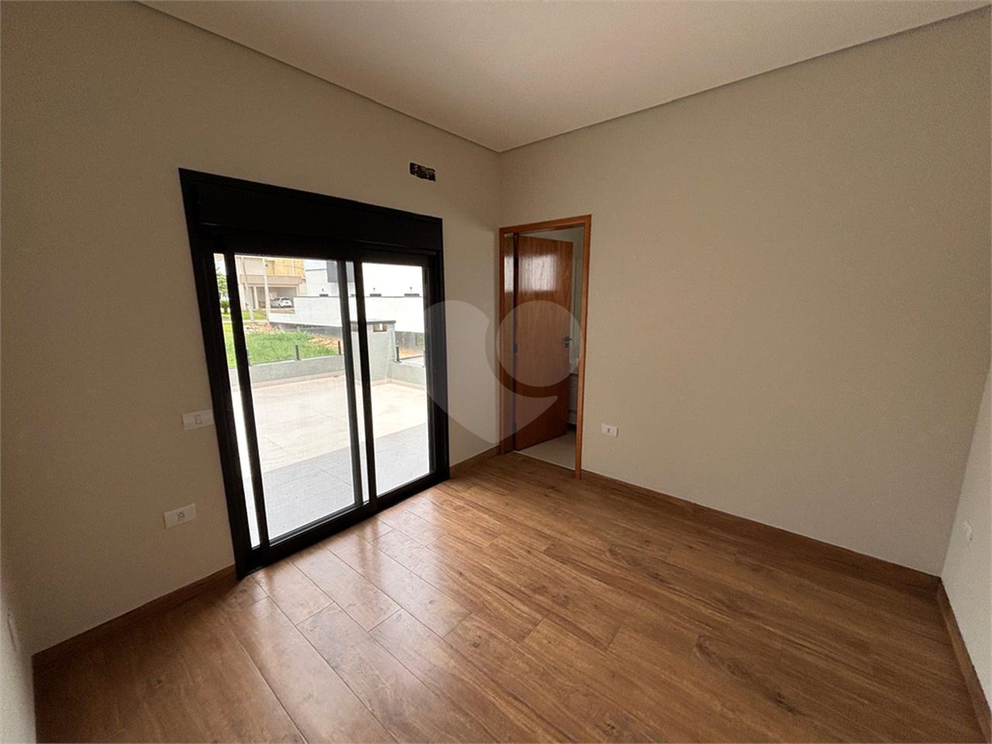 Sobrado à venda com 4 suítes em Residencial Central Parque, Salto, SP