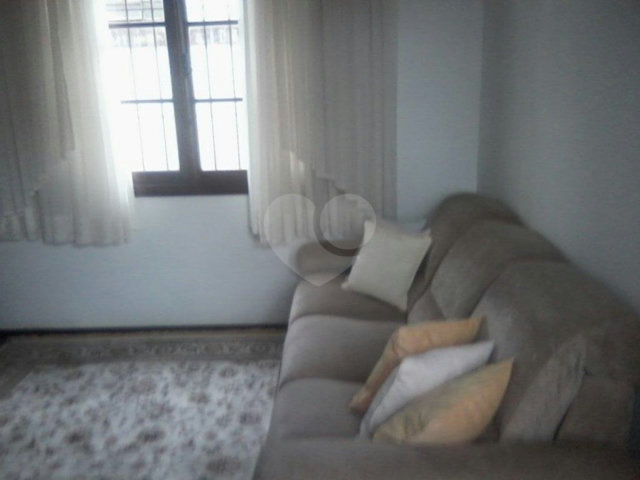Casa Térrea à venda com 4 quartos, sendo 2 suítes,  em Vila Mazzei, São Paulo, SP