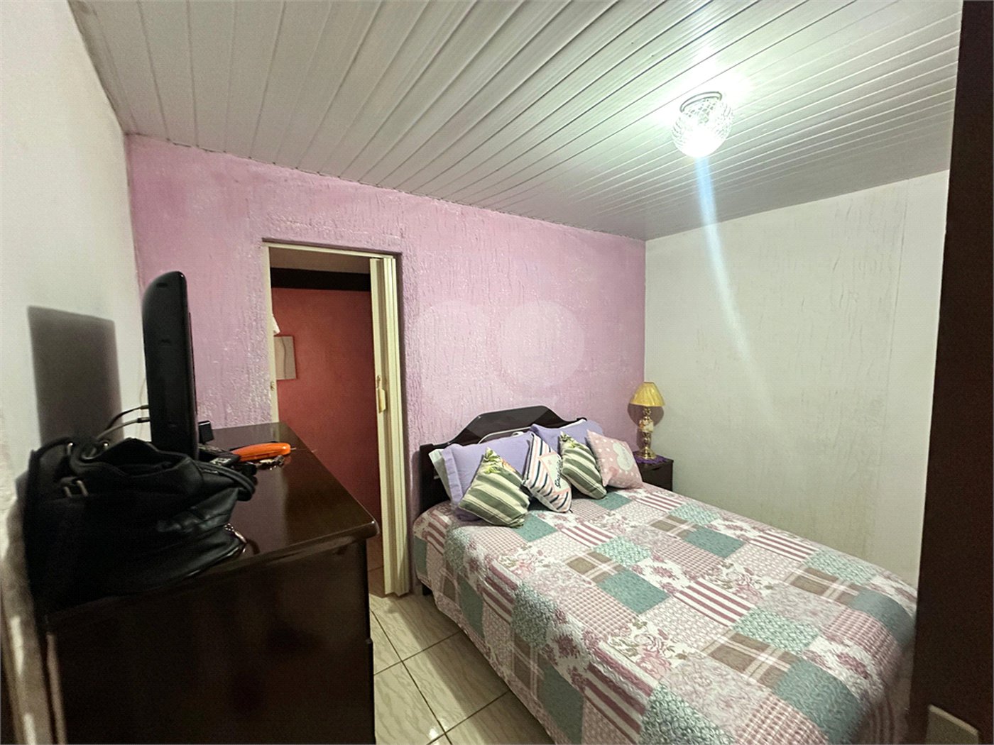 Casa à venda com 3 quartos, sendo 1 suíte, em Jardim Colonial, Atibaia, SP