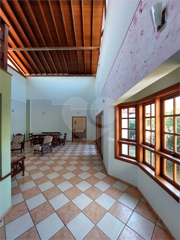 Casa à venda com 4 suítes no condomínio Monte Belo, Salto - SP