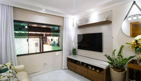 Sobrado à venda com 3 quartos, sendo 1 suíte,  em Vila Medeiros, São Paulo, SP