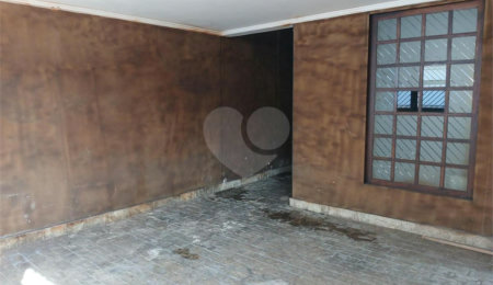 Casa à venda com 3 quartos, sendo 2 suítes,  em Parque América, São Paulo, SP