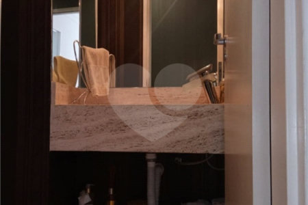 Apartamento à venda com 3 suítes em Vila Suzana, São Paulo, SP