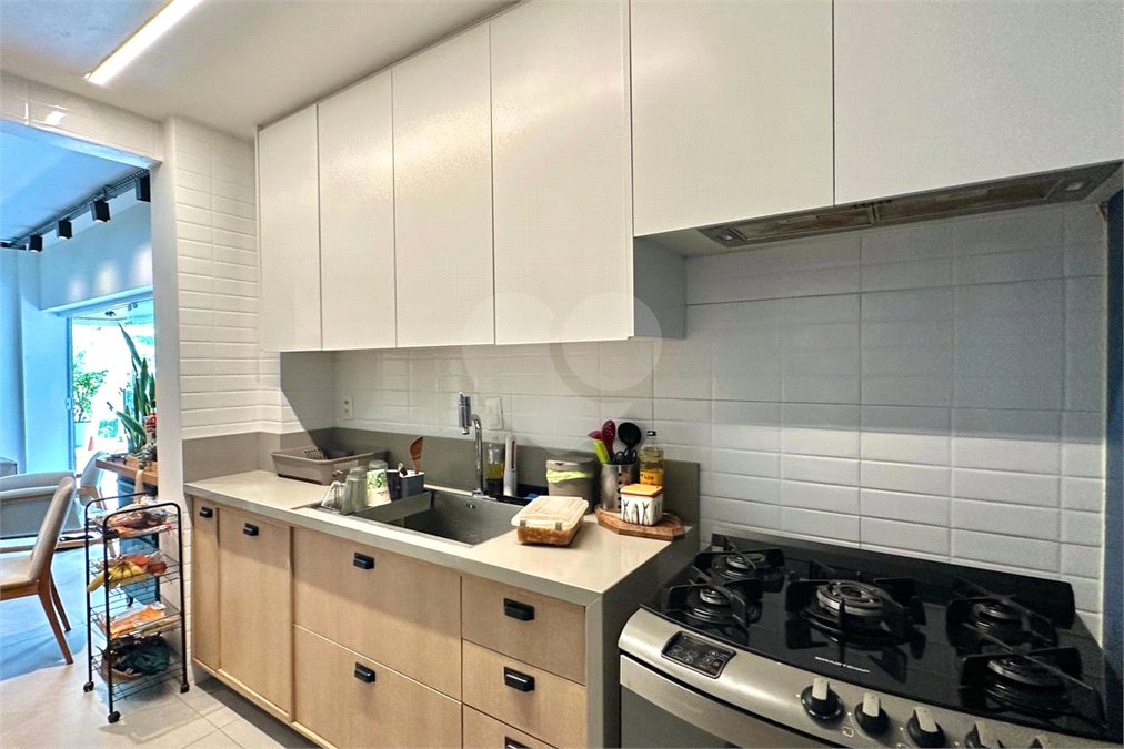 Apartamento à venda com 3 quartos, sendo 1 suíte, em Lagoa, Rio de Janeiro, RJ