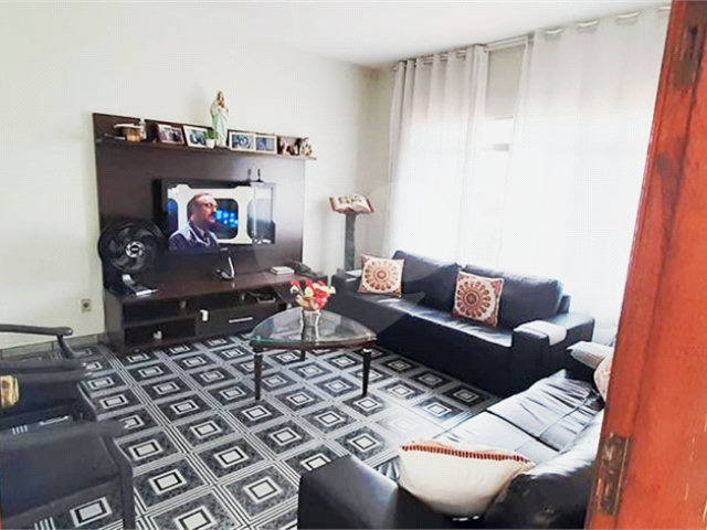Casa à venda com 5 quartos, sendo 1 suíte,  em Vila Nova Cachoeirinha, São Paulo, SP