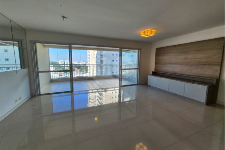 Apartamento à venda com 3 quartos, sendo 1 suíte,  em Jardim Olympia, São Paulo, SP