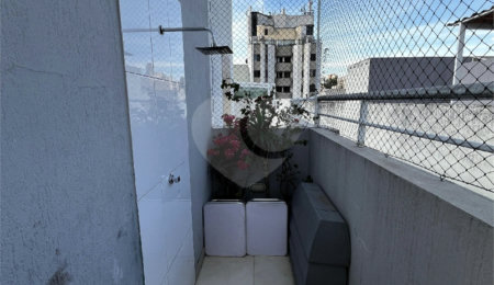 Casa à venda com 3 suítes no condomínio Barbará IV, São Paulo - SP