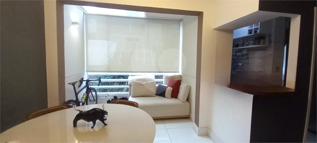 Duplex à venda com 2 suítes em Indianópolis, São Paulo, SP