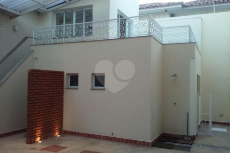 Casa à venda com 4 quartos, sendo 1 suíte, em Jardim Paulista, São Paulo, SP