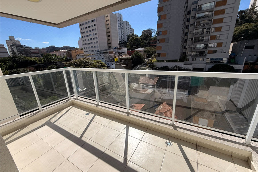 Apartamento à venda ou para alugar com 2 quartos, sendo 1 suíte, em Perdizes, São Paulo, SP