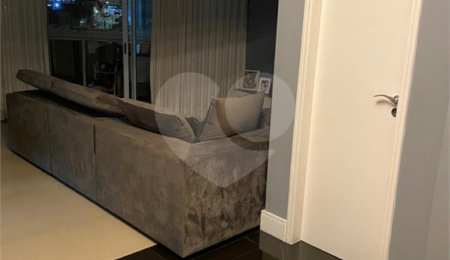 Apartamento à venda com 3 suítes em Santana, São Paulo, SP