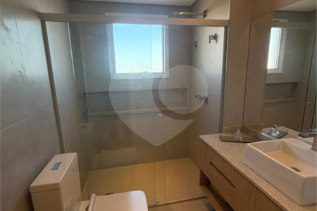 Apartamento à venda com 3 suítes em Urbanova, São José dos Campos, SP