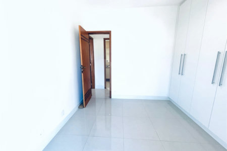 Apartamento à venda com 2 quartos, sendo 1 suíte, em Grajaú, Rio de Janeiro, RJ