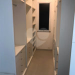 Casa à venda com 9 quartos, sendo 8 suítes, no condomínio Village Elisabete, Rio de Janeiro - RJ