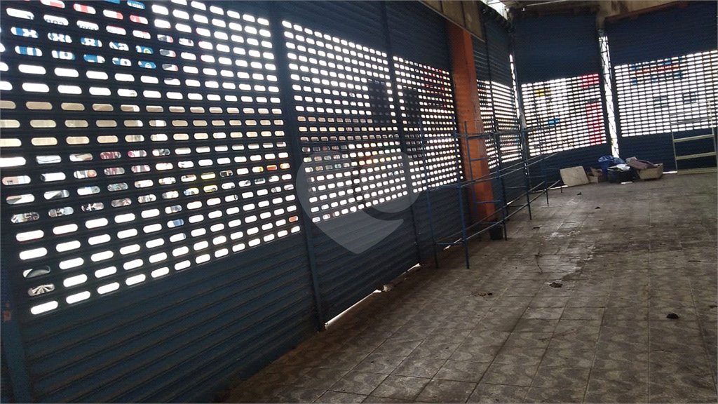 Prédio à venda em Pari, São Paulo, SP
