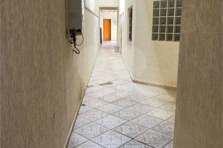 Sobrado à venda com 5 suítes em Jardim dos Ipês, Suzano, SP