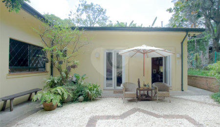Casa à venda ou para alugar com 3 quartos, sendo 1 suíte, em Campo Belo, São Paulo, SP