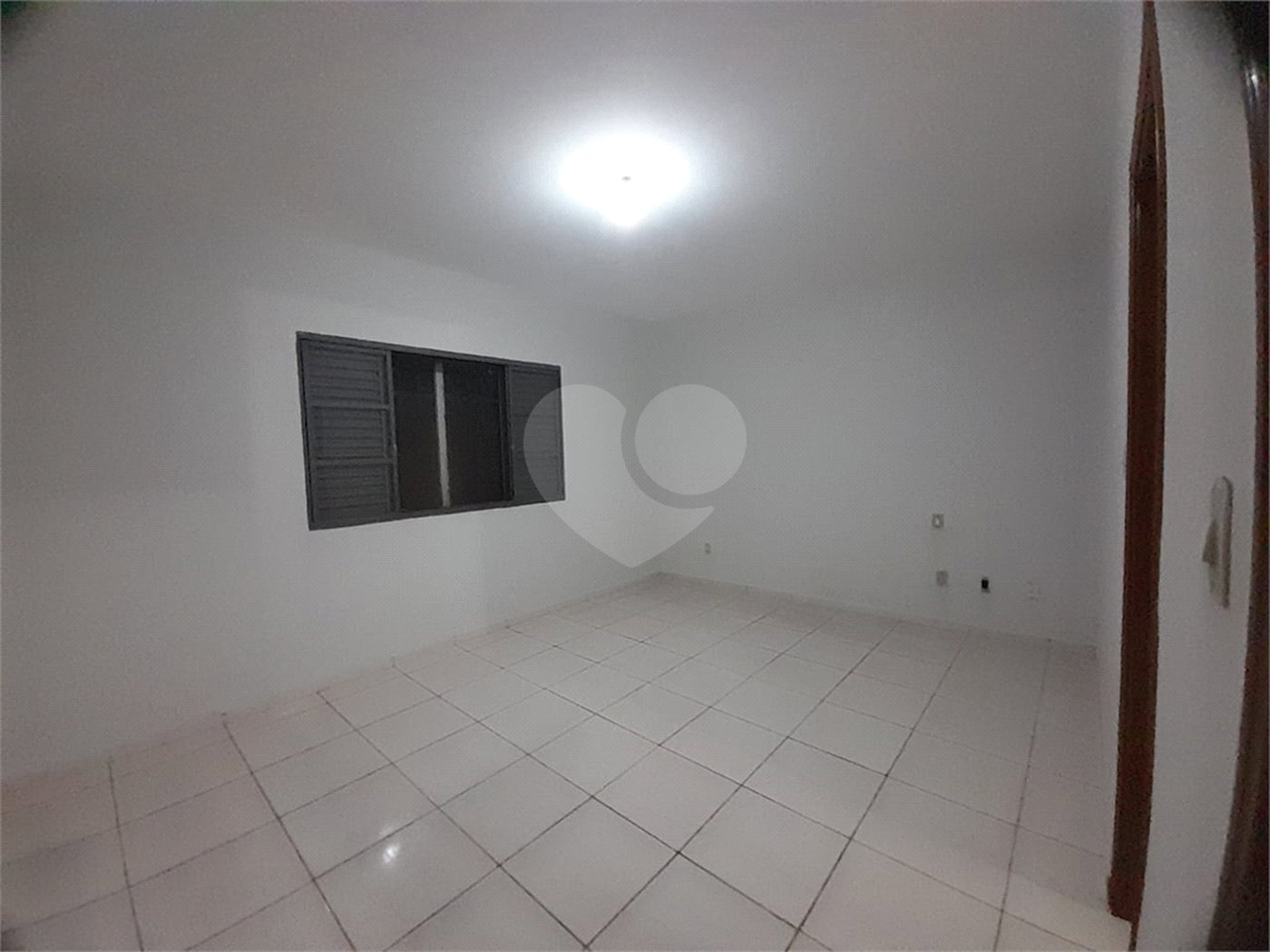 Casa de Alto Padrão à Venda e Locação no Parque Santa Mônica - São Carlos