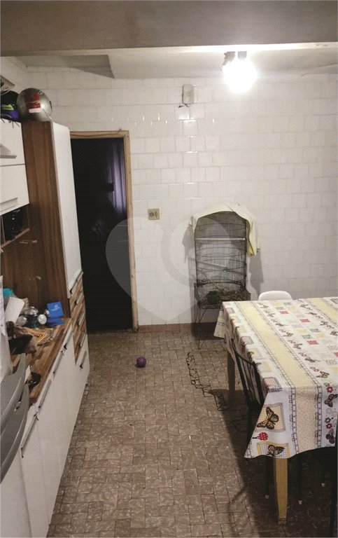 Sobrado à venda com 2 quartos em Vila Nivi, São Paulo, SP