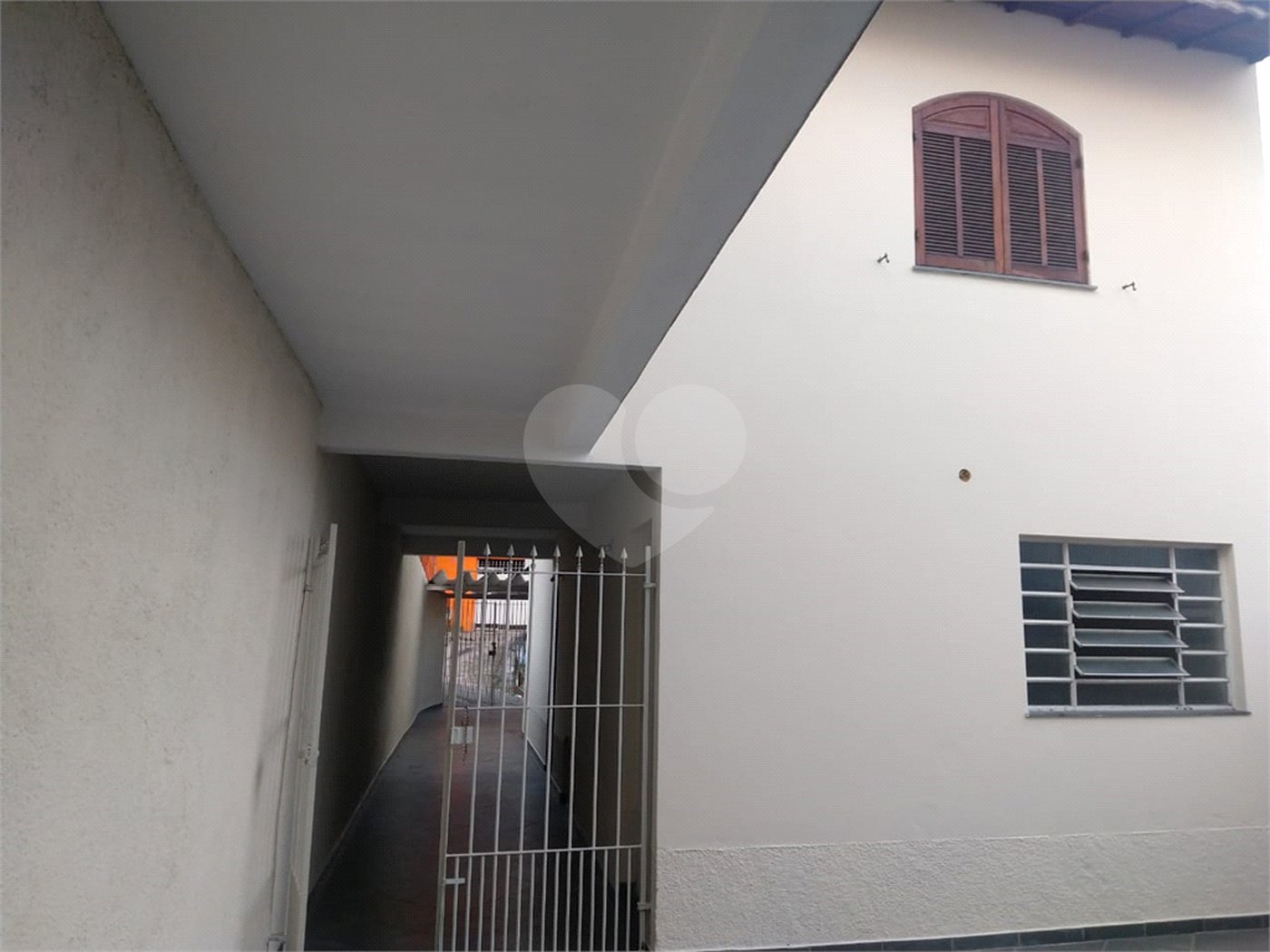 Sobrado à venda com 3 quartos, sendo 1 suíte, em Tremembé, São Paulo, SP