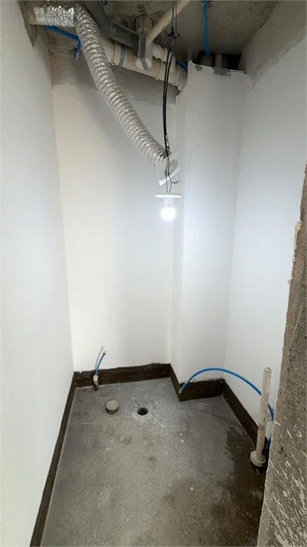 Apartamento à venda com 4 suítes em Vila Cordeiro, São Paulo, SP