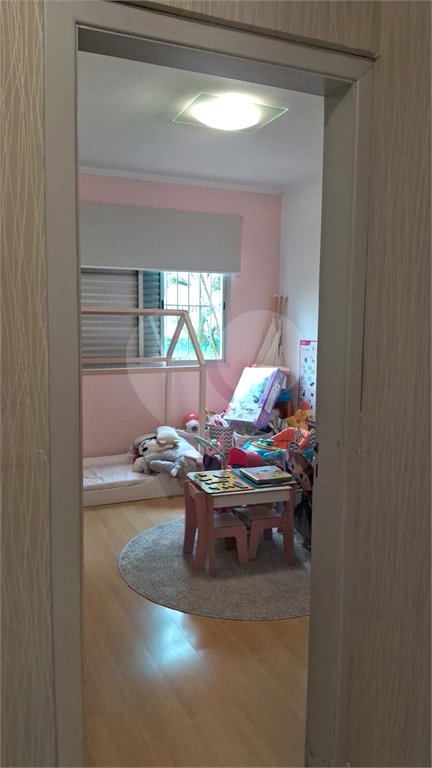 Apartamento a venda na Aclimação com 4 dormitórios e 2 vagas.